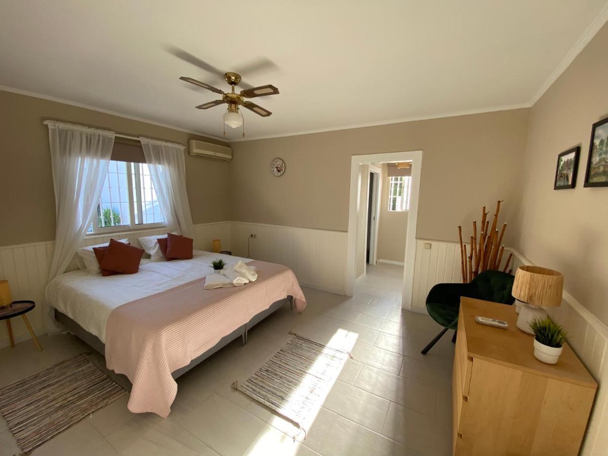 Casa Donny Bed & Breakfast Alhaurín el Grande Стая снимка